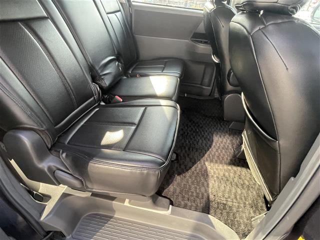 トヨタ ヴォクシー ２．０ Ｘ Ｌエディション H22年 (東海) 99