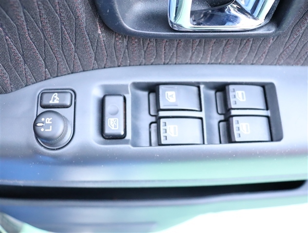 ダイハツ アトレーワゴン ６６０ カスタムターボＲＳ リミテッド ＳＡＩＩＩ R2年 (関東) 99