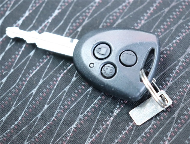 ダイハツ アトレーワゴン ６６０ カスタムターボＲＳ リミテッド ＳＡＩＩＩ R2年 (関東) 99