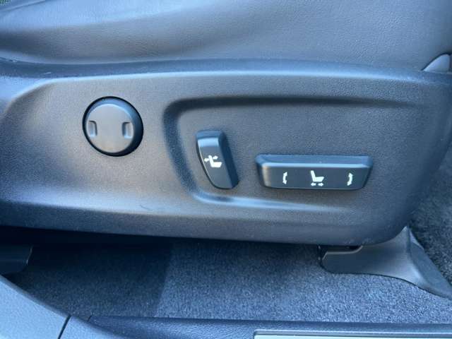 レクサス ＲＸ２００ｔ ２００Ｔ Ｆスポーツ ４ＷＤ H28年 (関東) 99