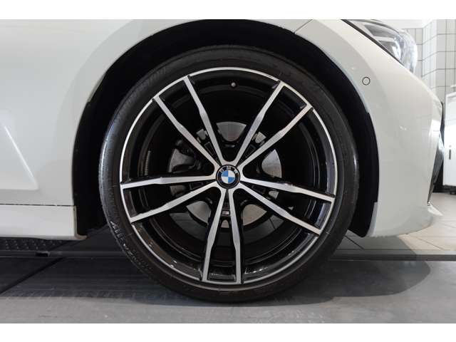 ＢＭＷ ３シリーズ ３２０Ｉ Ｍスポーツ R2年 (近畿) 99