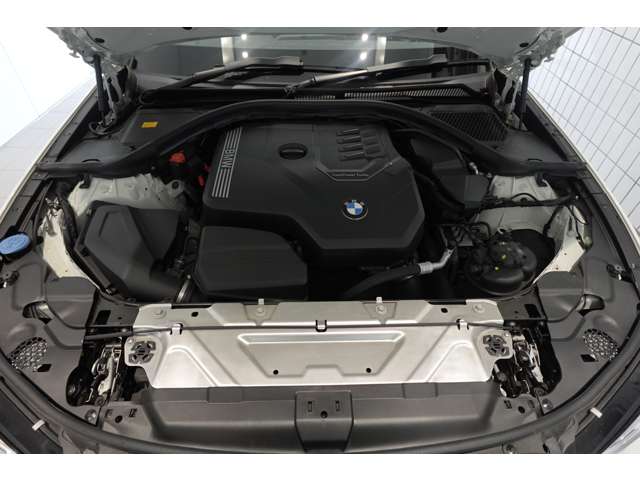 ＢＭＷ ３シリーズ ３２０Ｉ Ｍスポーツ R2年 (近畿) 99