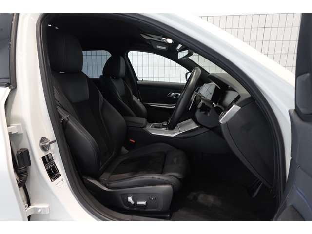 ＢＭＷ ３シリーズ ３２０Ｉ Ｍスポーツ R2年 (近畿) 99