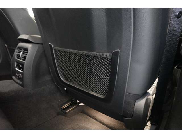 ＢＭＷ ３シリーズ ３２０Ｉ Ｍスポーツ R2年 (近畿) 99