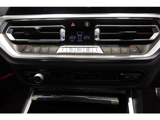 ＢＭＷ ３シリーズ ３２０Ｉ Ｍスポーツ R2年 (近畿) 99