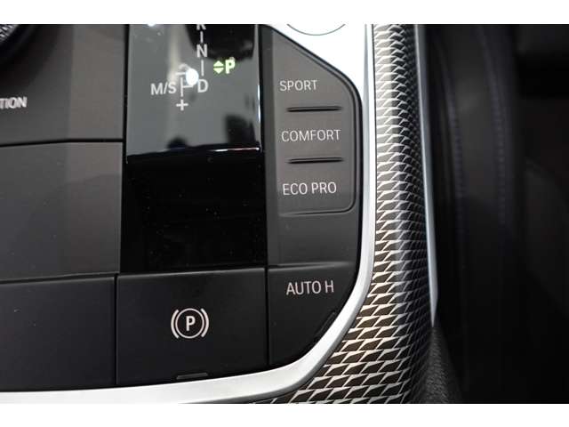 ＢＭＷ ３シリーズ ３２０Ｉ Ｍスポーツ R2年 (近畿) 99