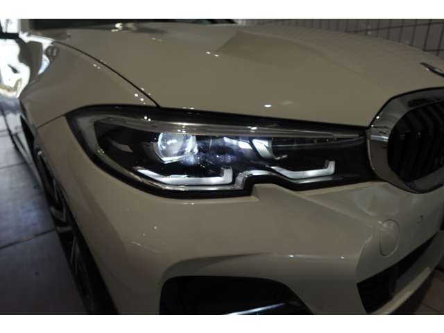 ＢＭＷ ３シリーズ ３２０Ｉ Ｍスポーツ R2年 (近畿) 99