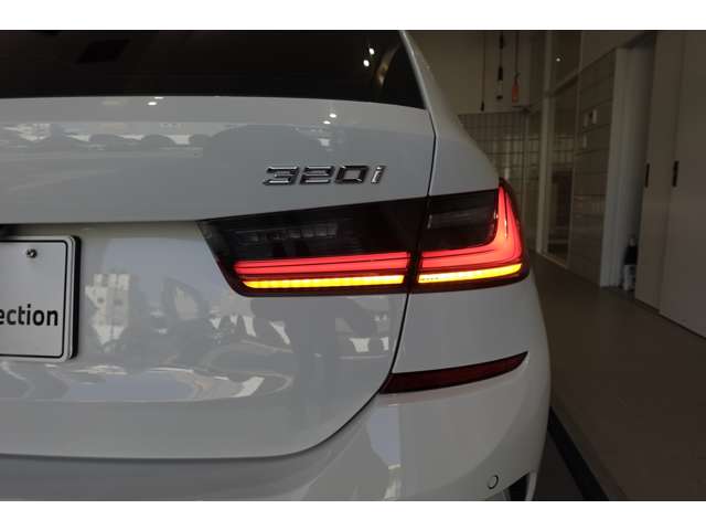 ＢＭＷ ３シリーズ ３２０Ｉ Ｍスポーツ R2年 (近畿) 99