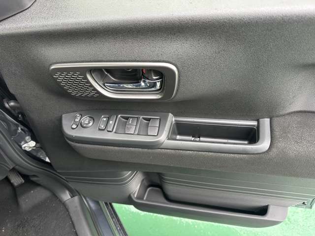 ホンダ Ｎ　ＢＯＸ カスタム ６６０ ターボ R7年 (東海) 99