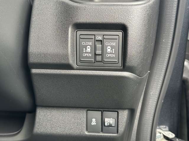 ホンダ Ｎ　ＢＯＸ カスタム ６６０ ターボ R7年 (東海) 99