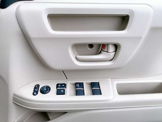 ホンダ Ｎ　ＢＯＸ ６６０ Ｇ ホンダセンシング H30年 (九州・沖縄) 99