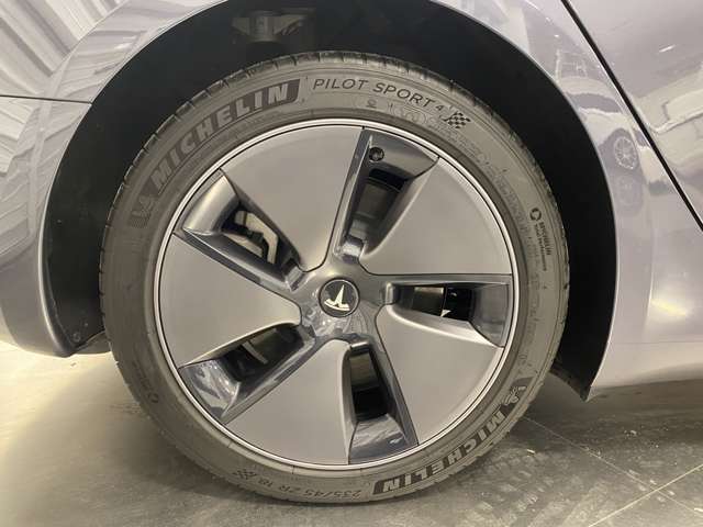 テスラ モデル３ ベースグレード R5年 (関東) 99