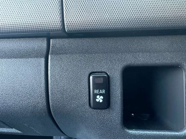 トヨタ ハイエースバン ２．５ スーパーＧＬ ロング ディーゼルターボ ４ＷＤ H16年 (東北) 99