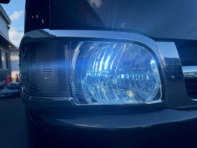 トヨタ ハイエースバン ２．５ スーパーＧＬ ロング ディーゼルターボ ４ＷＤ H16年 (東北) 99