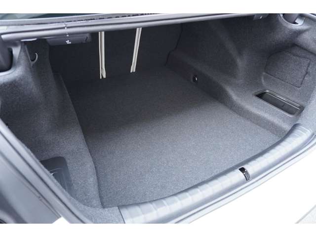 ＢＭＷ ５シリーズ ５２３Ｄ Ｘドライブ Ｍスポーツ エディション ジョイプラス ディーゼルターボ ４ＷＤ R3年 (近畿) 99