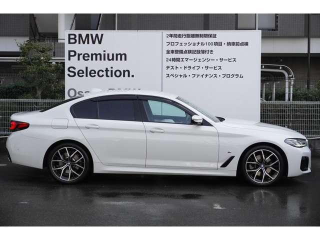ＢＭＷ ５シリーズ ５２３Ｄ Ｘドライブ Ｍスポーツ エディション ジョイプラス ディーゼルターボ ４ＷＤ R3年 (近畿) 99
