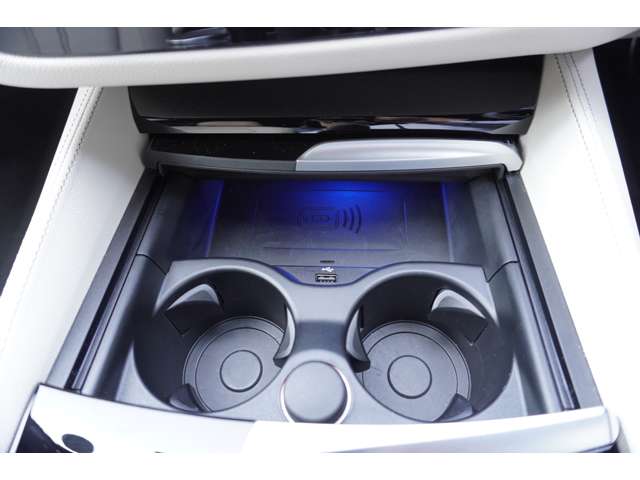 ＢＭＷ ５シリーズ ５２３Ｄ Ｘドライブ Ｍスポーツ エディション ジョイプラス ディーゼルターボ ４ＷＤ R3年 (近畿) 99