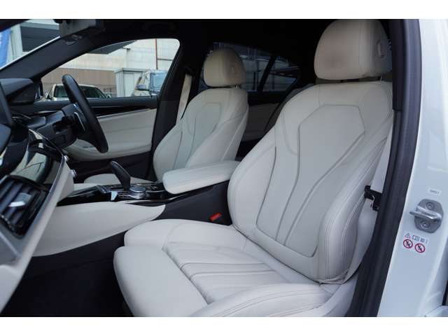 ＢＭＷ ５シリーズ ５２３Ｄ Ｘドライブ Ｍスポーツ エディション ジョイプラス ディーゼルターボ ４ＷＤ R3年 (近畿) 99