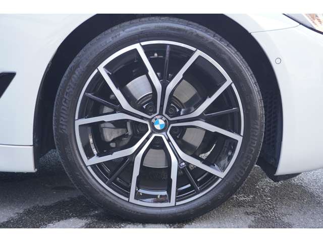 ＢＭＷ ５シリーズ ５２３Ｄ Ｘドライブ Ｍスポーツ エディション ジョイプラス ディーゼルターボ ４ＷＤ R3年 (近畿) 99