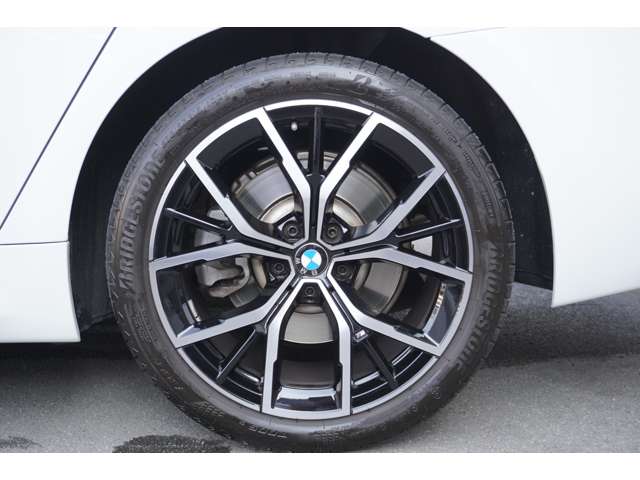 ＢＭＷ ５シリーズ ５２３Ｄ Ｘドライブ Ｍスポーツ エディション ジョイプラス ディーゼルターボ ４ＷＤ R3年 (近畿) 99