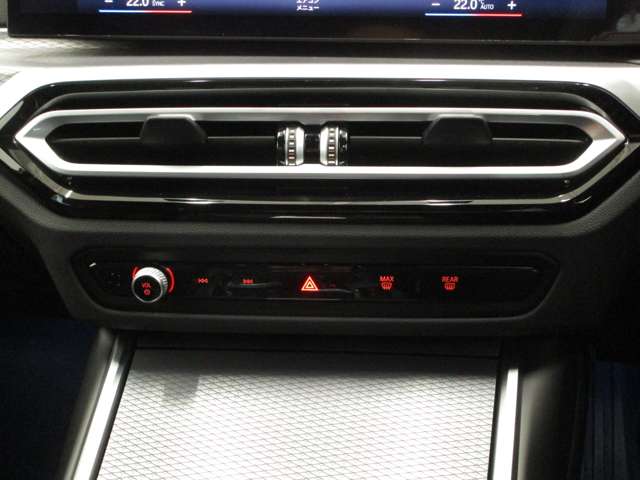 ＢＭＷ ３シリーズ ３２０Ｉ Ｍスポーツ R6年 (近畿) 99