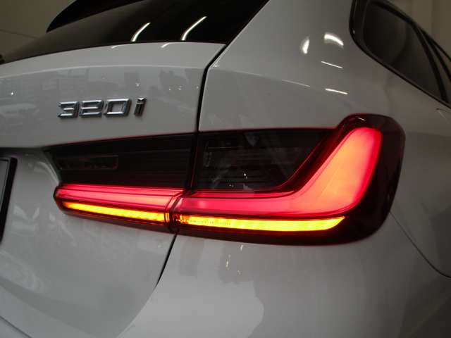 ＢＭＷ ３シリーズ ３２０Ｉ Ｍスポーツ R6年 (近畿) 99