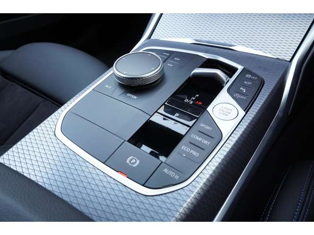 ＢＭＷ ３シリーズ ３１８Ｉ Ｍスポーツ エディション シャドウ R6年 (近畿) 99