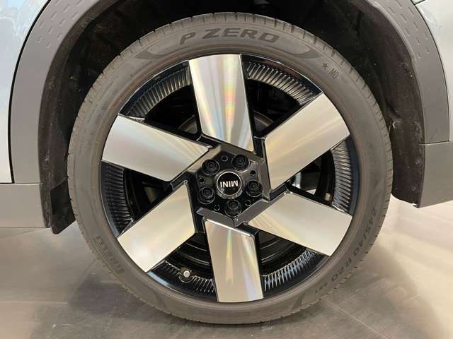 ミニ ミニカントリーマン ＳＥ ＡＬＬ４ ４ＷＤ R6年 (関東) 99