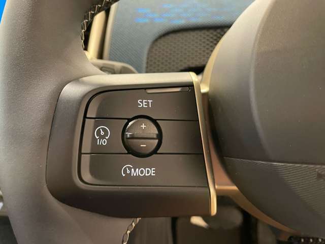 ミニ ミニカントリーマン ＳＥ ＡＬＬ４ ４ＷＤ R6年 (関東) 99