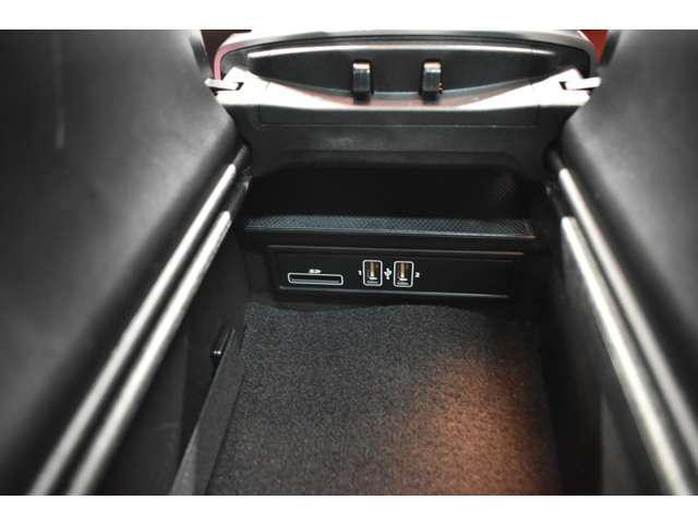 メルセデスベンツ Ｃクラス Ｃ１８０ スポーツ プラス H30年 (関東) 99