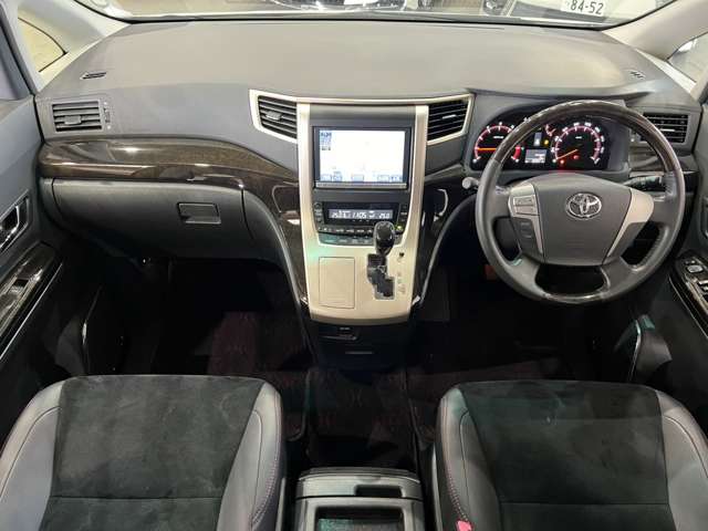 トヨタ ヴェルファイア ２．４Ｚ　ゴールデンアイズ H25年 (関東) 99