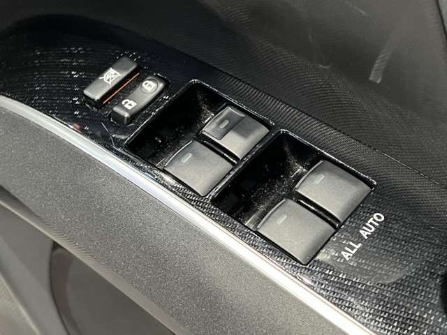 トヨタ エスティマ ２．４ アエラス ４ＷＤ H27年 (関東) 99