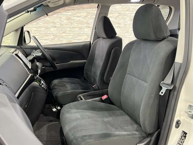 トヨタ エスティマ ２．４ アエラス ４ＷＤ H27年 (関東) 99