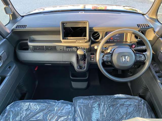 ホンダ Ｎ　ＢＯＸ カスタム ６６０ R5年 (九州・沖縄) 99