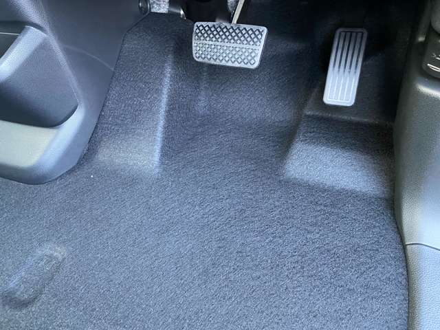 ホンダ Ｎ　ＢＯＸ カスタム ６６０ R5年 (九州・沖縄) 99