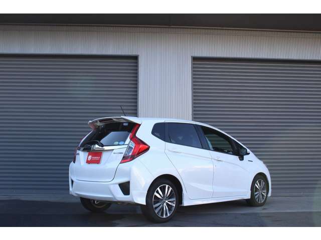 ホンダ フィット　ハイブリッド １．５ ハイブリッド Ｓパッケージ H27年 (関東) 99