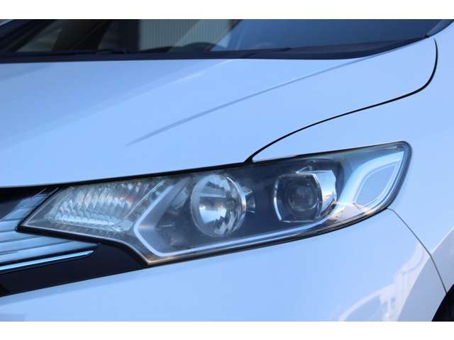 ホンダ フィット　ハイブリッド １．５ ハイブリッド Ｓパッケージ H27年 (関東) 99