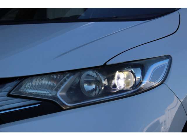 ホンダ フィット　ハイブリッド １．５ ハイブリッド Ｓパッケージ H27年 (関東) 99