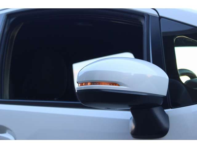 ホンダ フィット　ハイブリッド １．５ ハイブリッド Ｓパッケージ H27年 (関東) 99