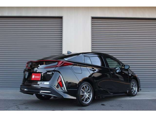 トヨタ プリウスＰＨＶ １．８ Ａ レザーパッケージ H30年 (関東) 99