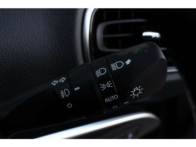 トヨタ プリウスＰＨＶ １．８ Ａ レザーパッケージ H30年 (関東) 99