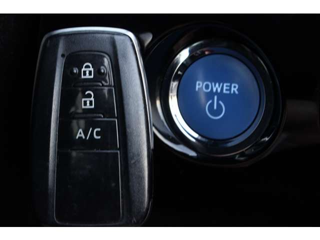 トヨタ プリウスＰＨＶ １．８ Ａ レザーパッケージ H30年 (関東) 99