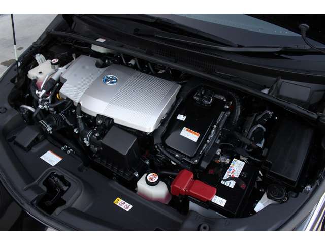 トヨタ プリウスＰＨＶ １．８ Ａ レザーパッケージ H30年 (関東) 99