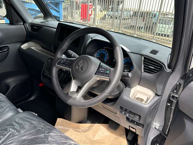 三菱 デリカ　ミニ ６６０ Ｇ プレミアム R6年 (中国) 99