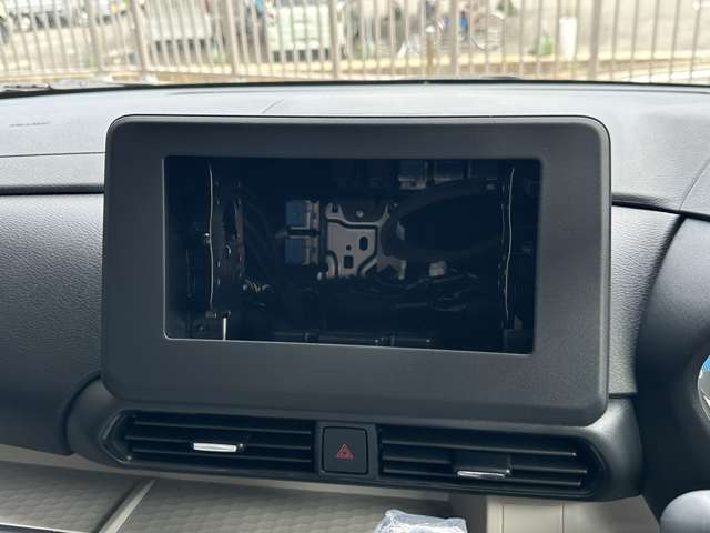 三菱 デリカ　ミニ ６６０ Ｇ プレミアム R6年 (中国) 99