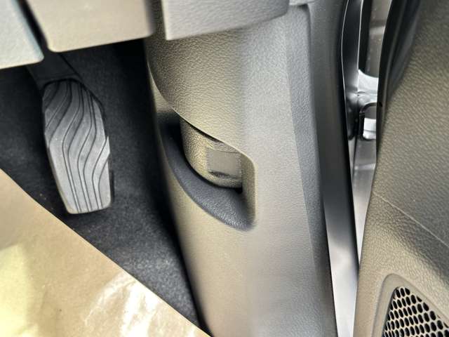 三菱 デリカ　ミニ ６６０ Ｇ プレミアム R6年 (中国) 99