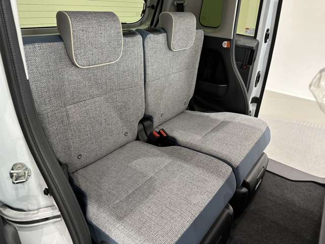 ダイハツ ムーヴ　キャンバス ６６０ ストライプス Ｇ R5年 (中国) 99