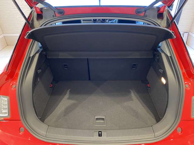 アウディ Ａ１　スポーツバック １．４　ＴＦＳＩ H26年 (九州・沖縄) 99