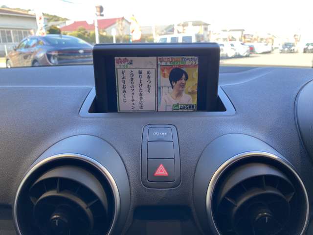 アウディ Ａ１　スポーツバック １．４　ＴＦＳＩ H26年 (九州・沖縄) 99