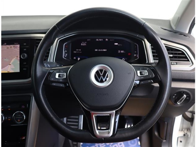フォルクスワーゲン Ｔ－ＲＯＣ ＴＳＩ スタイル デザイン パッケージ R3年 (関東) 99